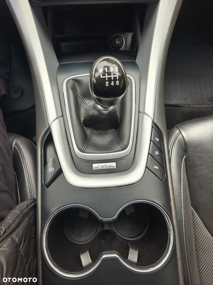 Ford Mondeo 2.0 TDCi Start-Stopp Titanium - 21