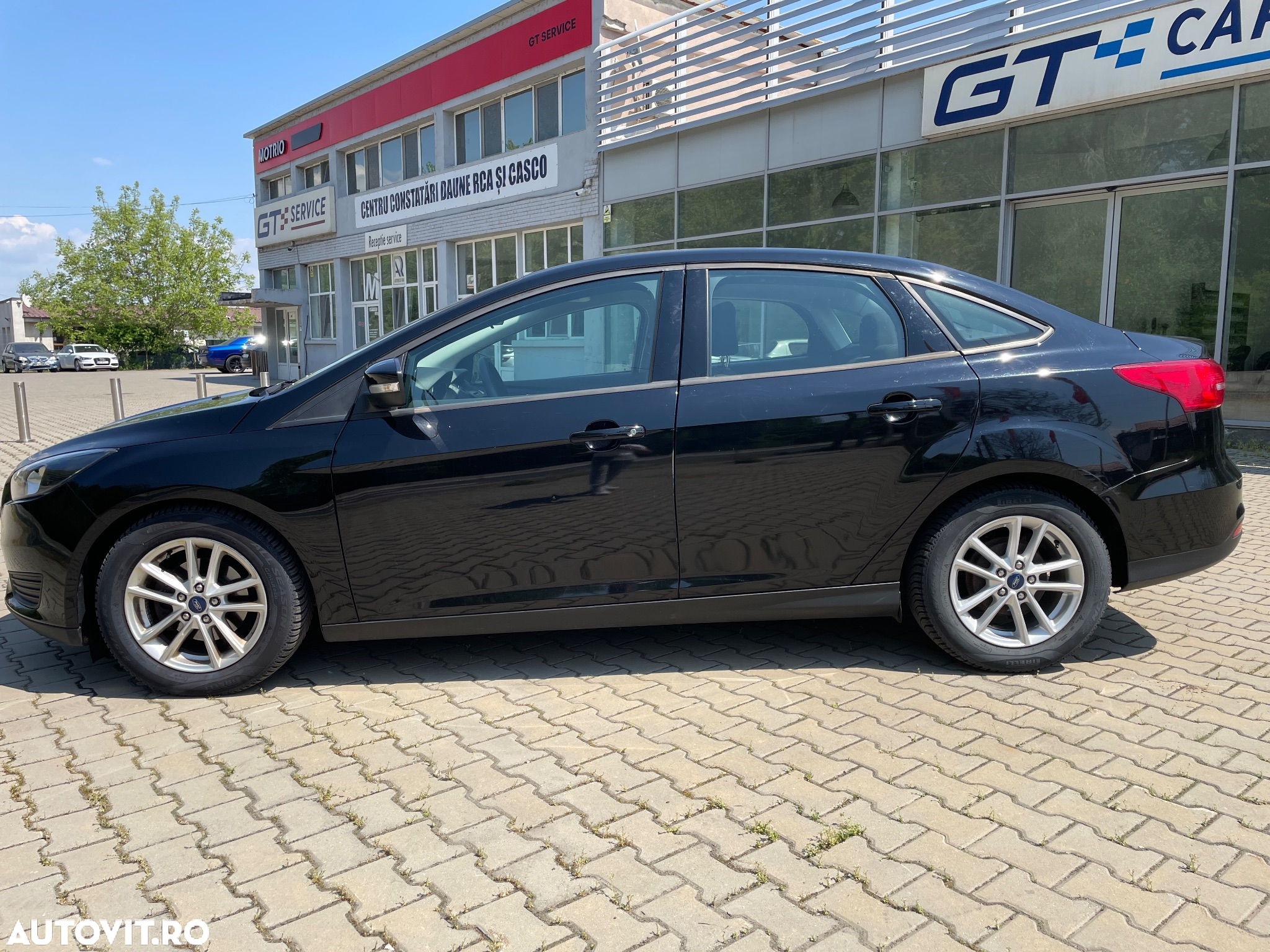 Ford Focus - 2