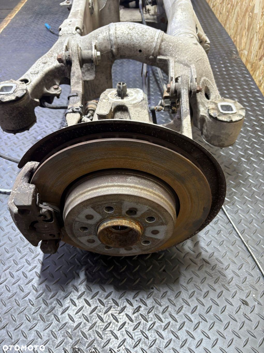 KOMPLETNE ZAWIESZENIE SANKI TYLNE BELKA WÓZEK BMW E61 6770827 - 5