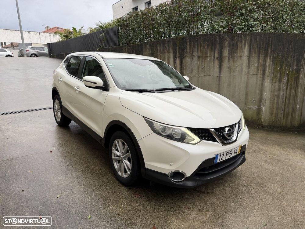 Nissan Qashqai 1.5 dCi Tekna - 4