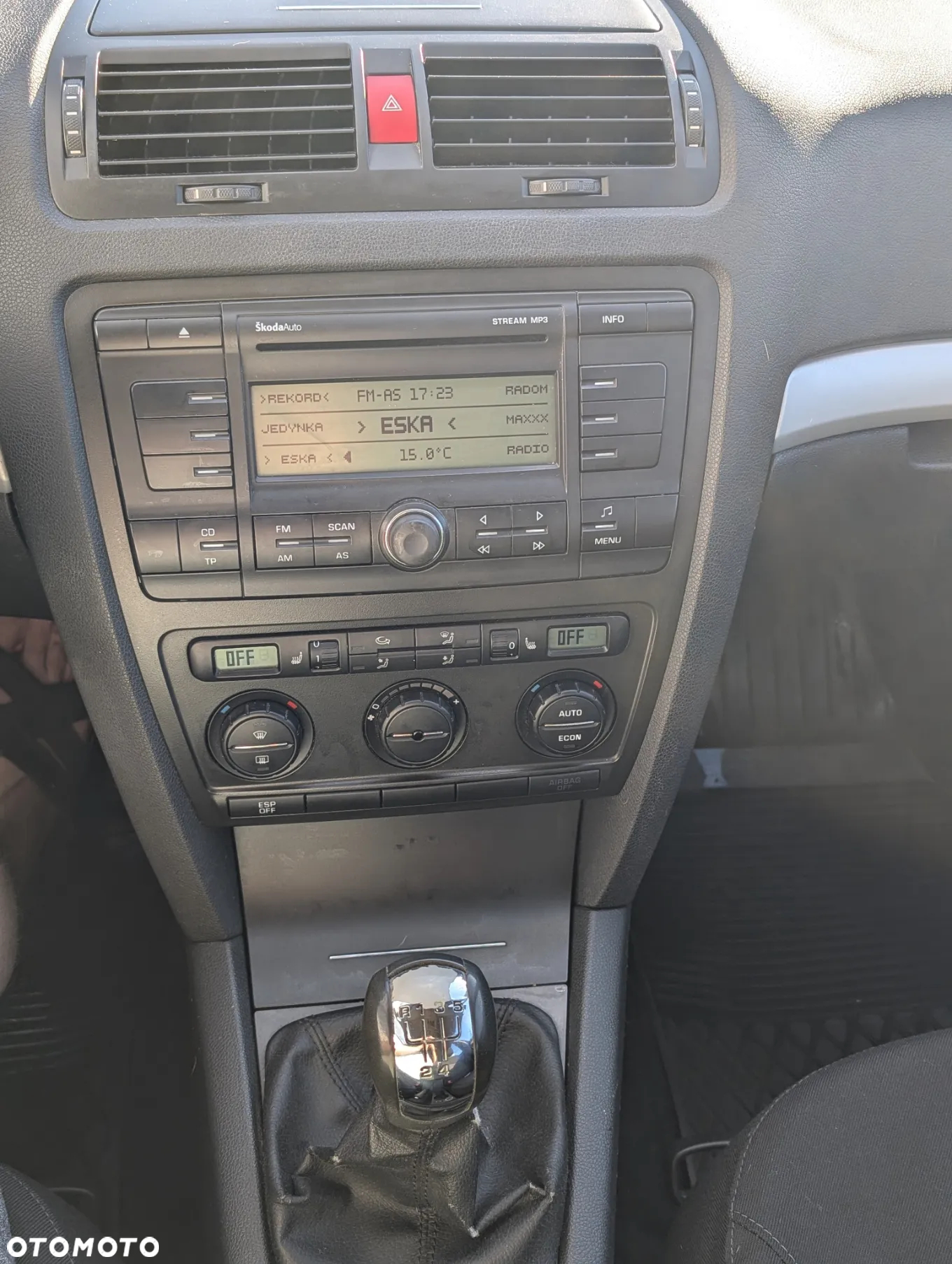 Skoda Octavia 1.6 - 7