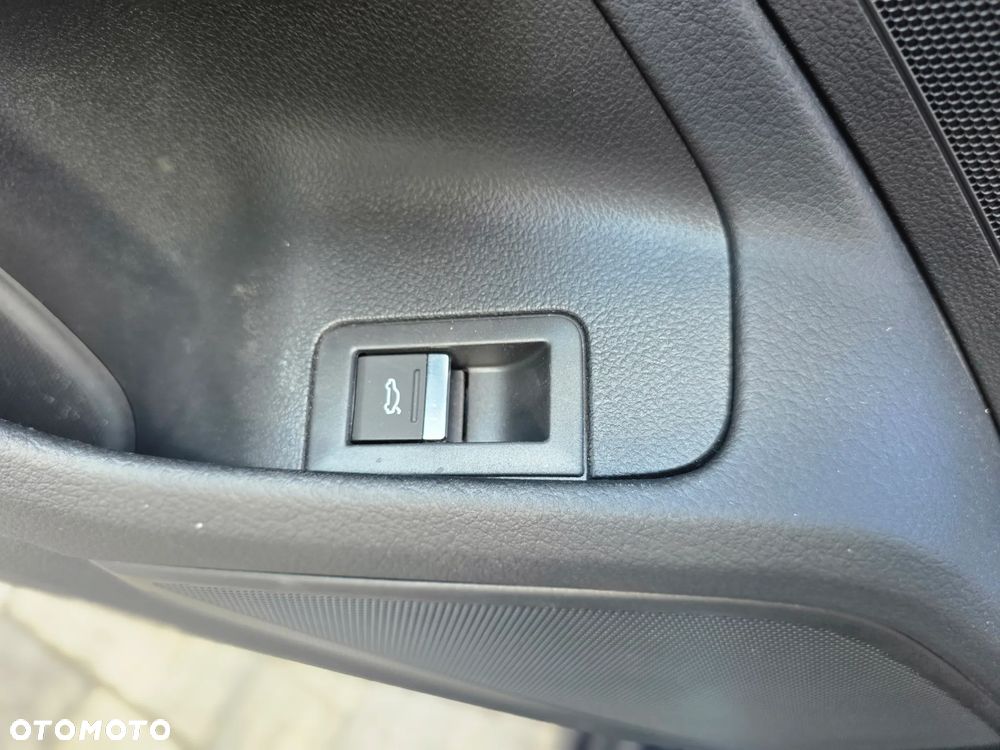 Audi A6 Limousine 40 TDI mHEV Quattro S Line S tronic - 30