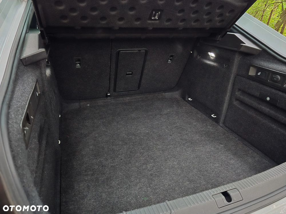 Skoda Superb 2.0 TDI SCR Sportline DSG - 11