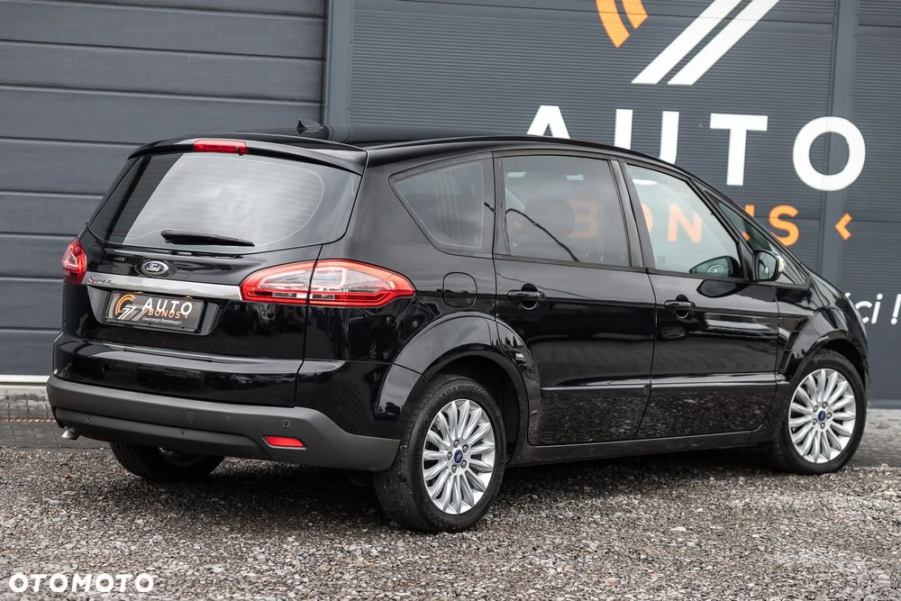 Ford S-Max - 10
