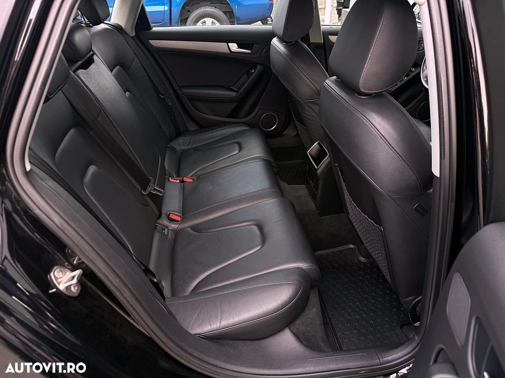 Audi A4 Limuzina 2.0 TDI DPF multitronic Attraction - 24