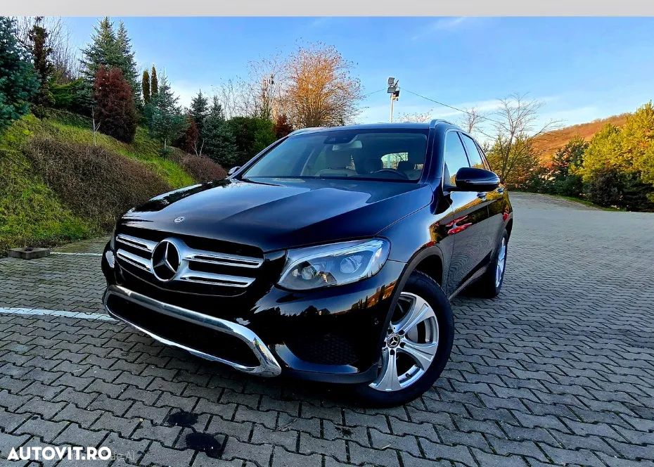 Mercedes-Benz GLC - 29