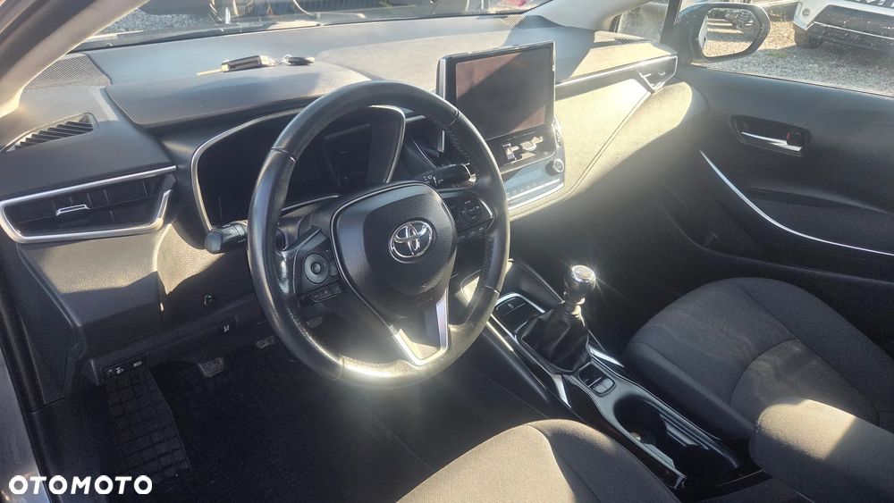 Toyota Corolla - 8