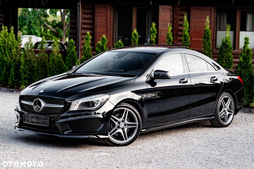 Mercedes-Benz CLA 250 7G-DCT AMG Line - 3