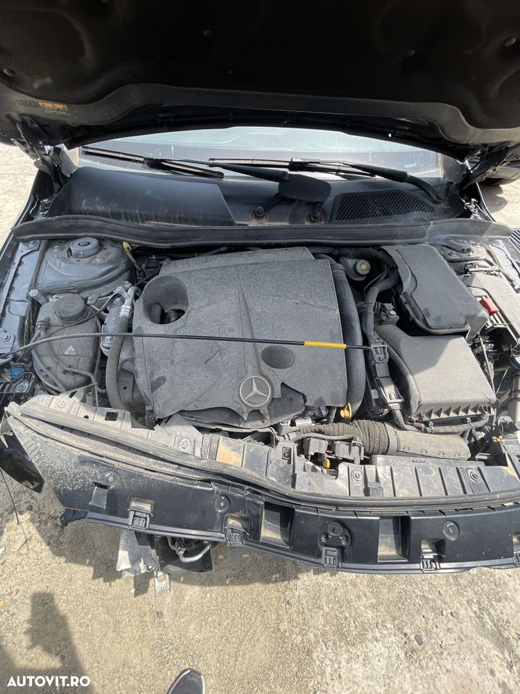 Dezmembrez Mercedes-Benz GLA 2018 Diesel GLA 200D - 3