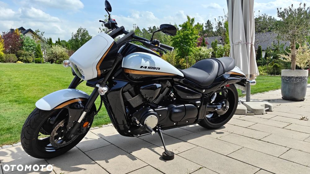Suzuki Boulevard - 4
