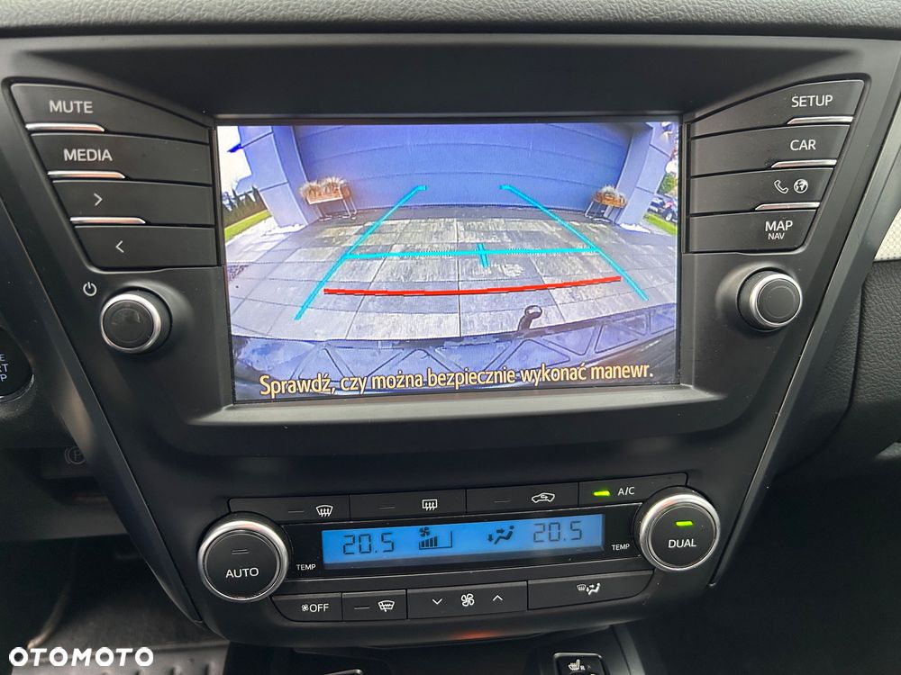 Toyota Avensis Touring Sports 2.0 D-4D Edition-S - 20