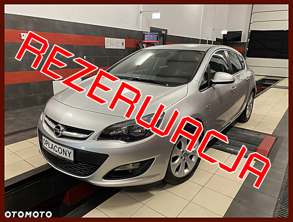 Opel Astra IV 1.4 T Cosmo