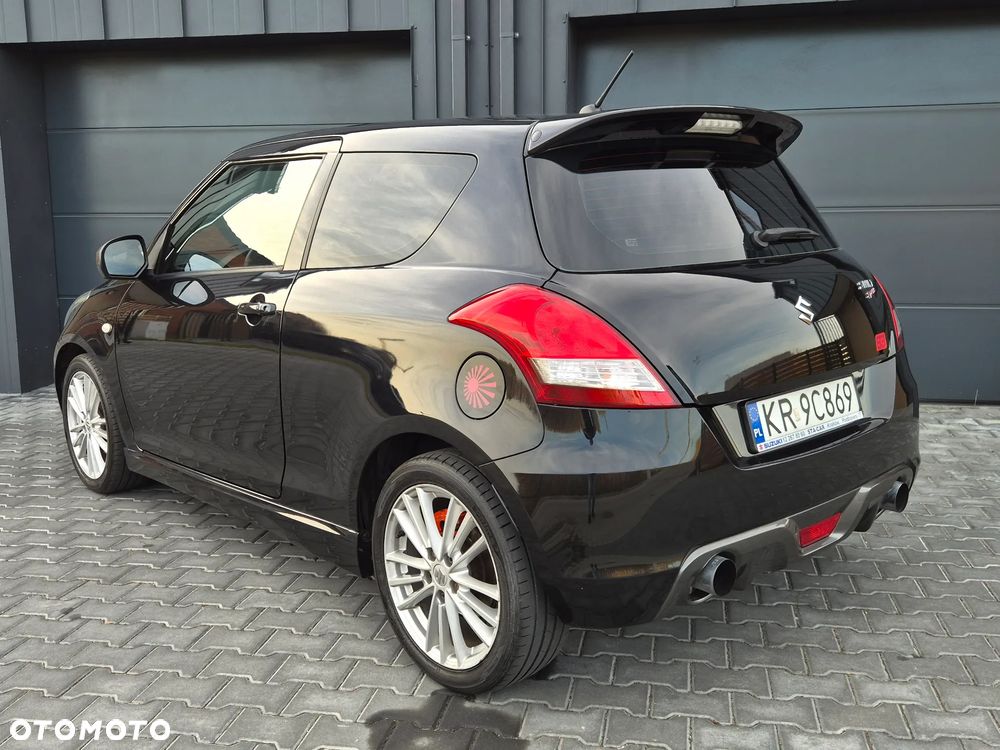 Suzuki Swift 2012 photo 5