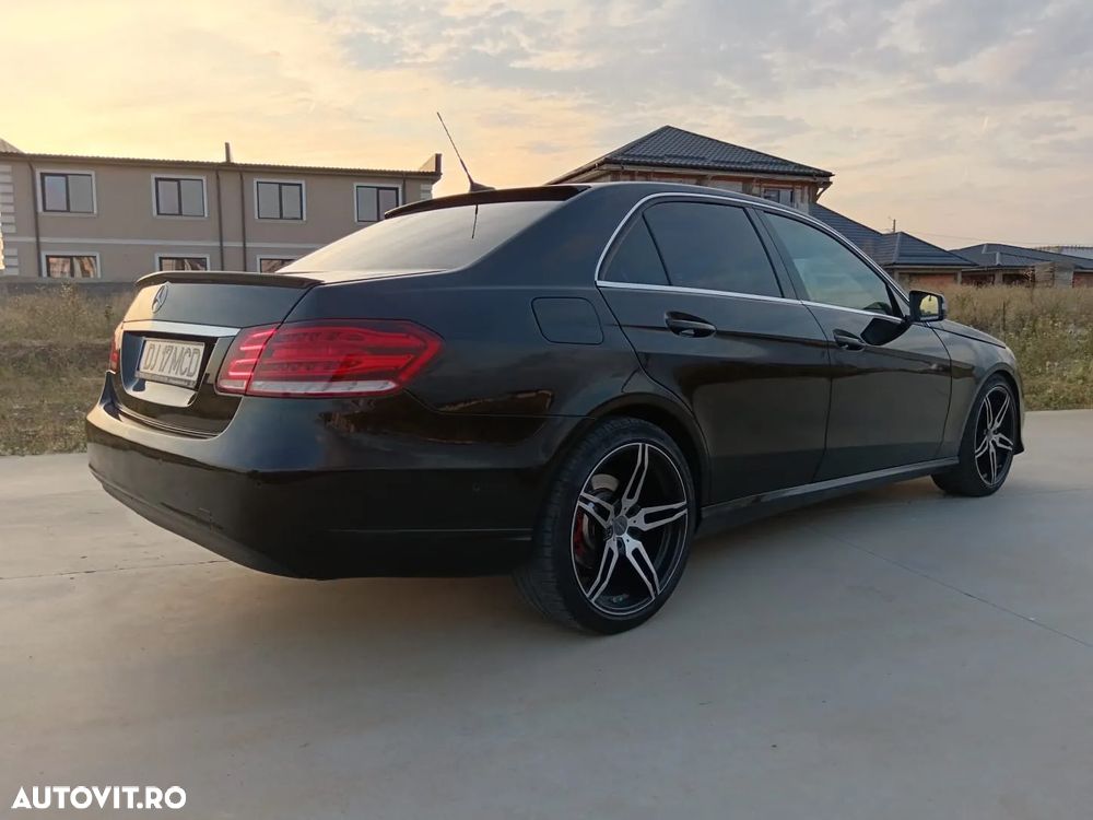 Mercedes-Benz E - 3