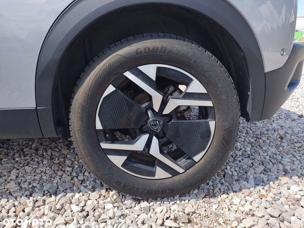 Peugeot 2008 - 11