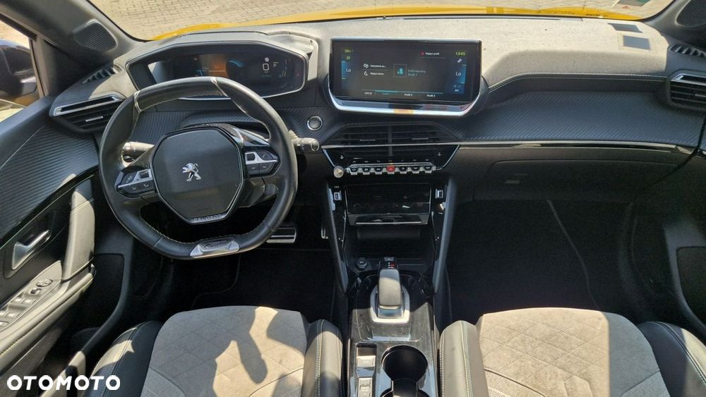 Peugeot 208 GT - 15