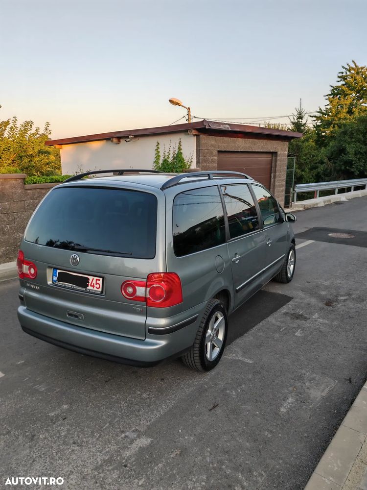 Volkswagen Sharan 1.9 TDI Comfortline Family - 3