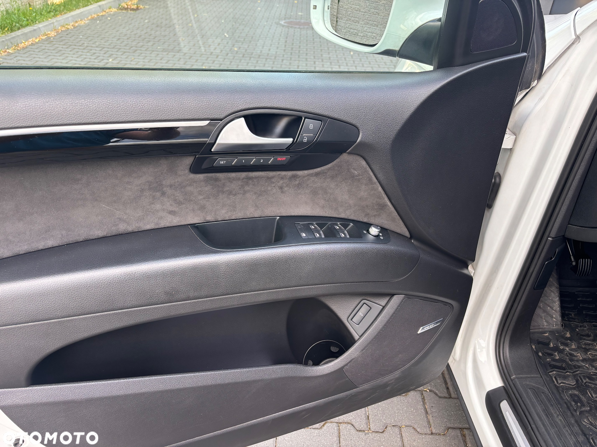 Audi Q7 3.0 TDI DPF clean diesel Quattro Tiptronic - 23