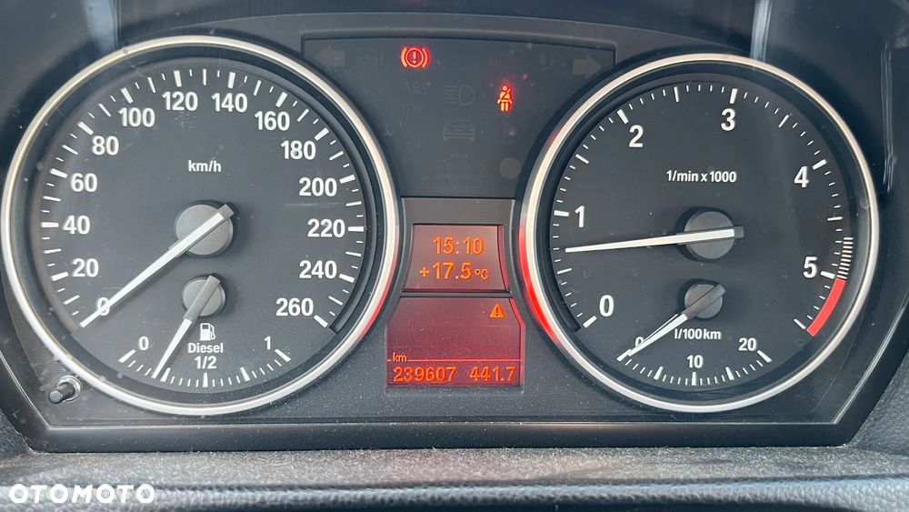 BMW Seria 3 330d - 17