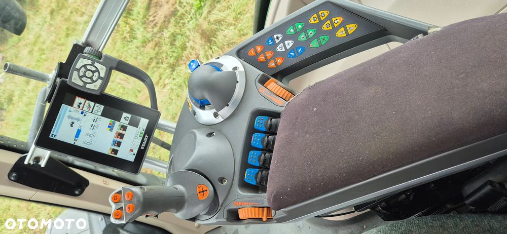 Fendt 828 Vario - 8