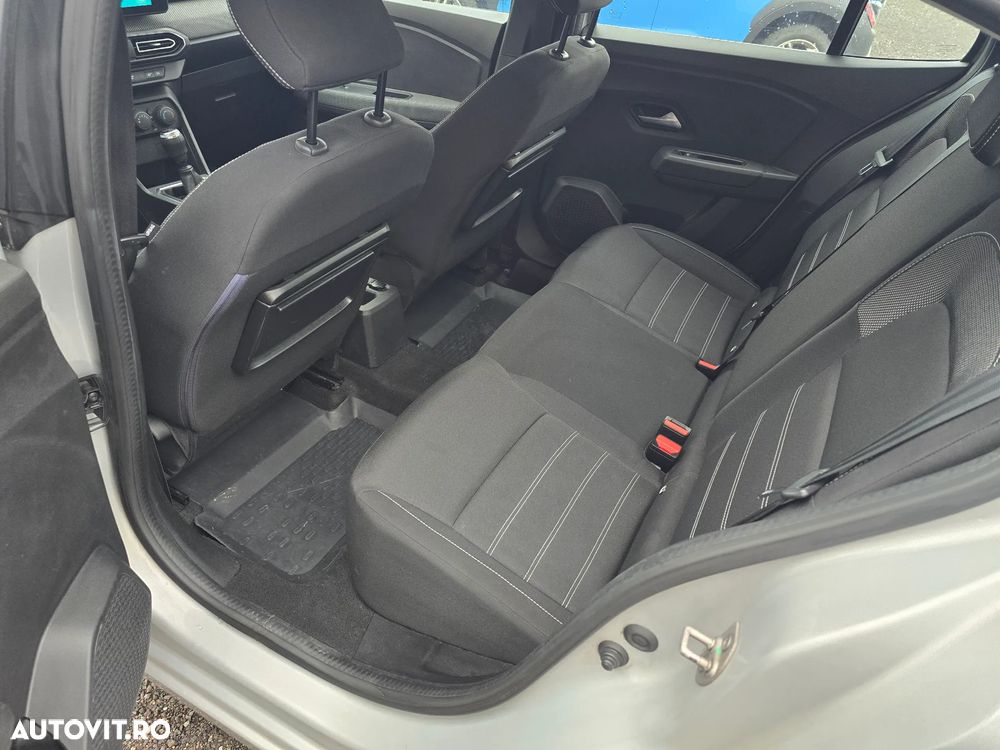 Dacia Logan TCe 90 MT6 Comfort - 9