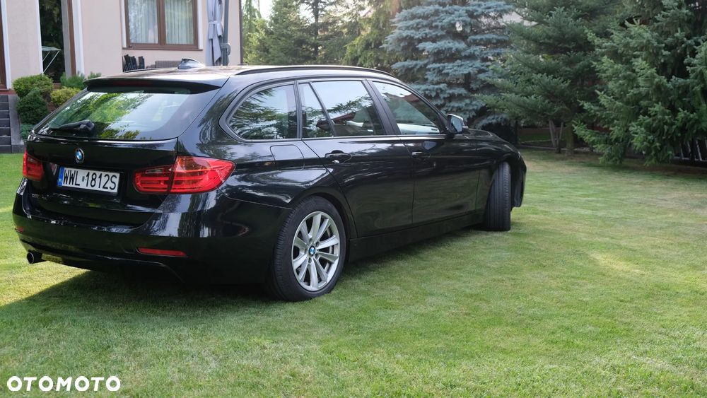 BMW Seria 3 320d Efficient Dynamics Edition - 4