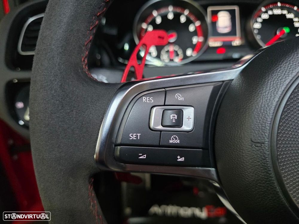 VW Golf GTI Clubsport DSG - 16