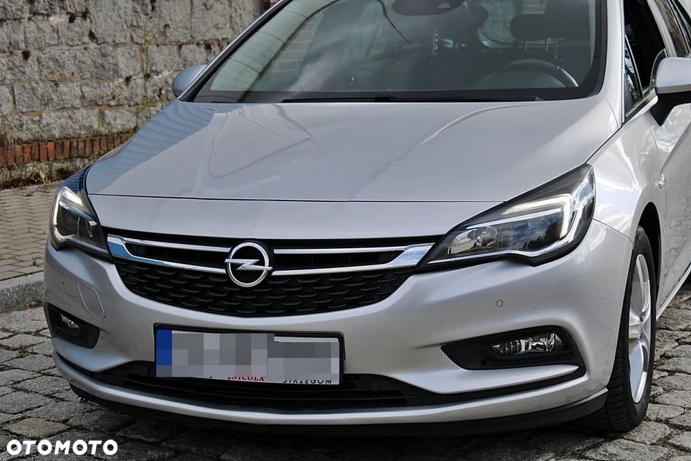 Opel Astra - 12
