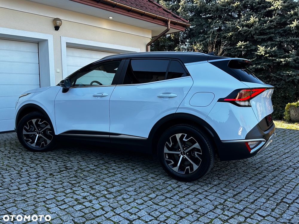 Kia Sportage 1.6 T-GDI HEV Business Line 2WD - 5