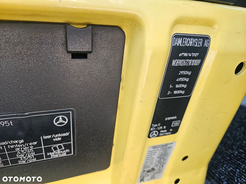 Mercedes-Benz Sprinter - 31