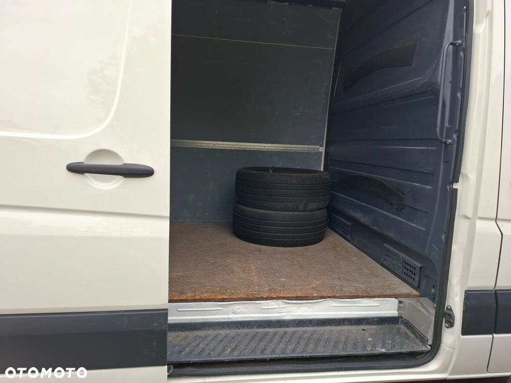 Volkswagen Crafter - 11