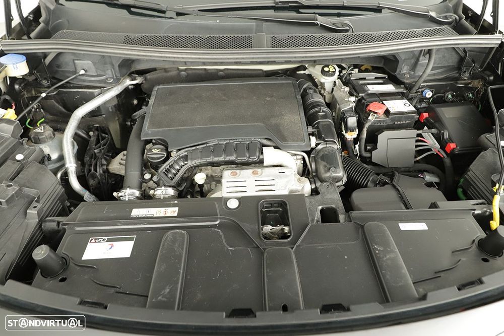 Peugeot 3008 1.2 PureTech GT EAT8 - 26