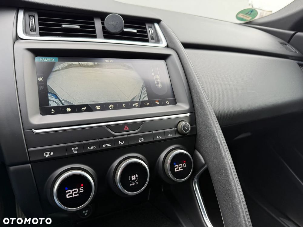 Jaguar E-Pace - 29