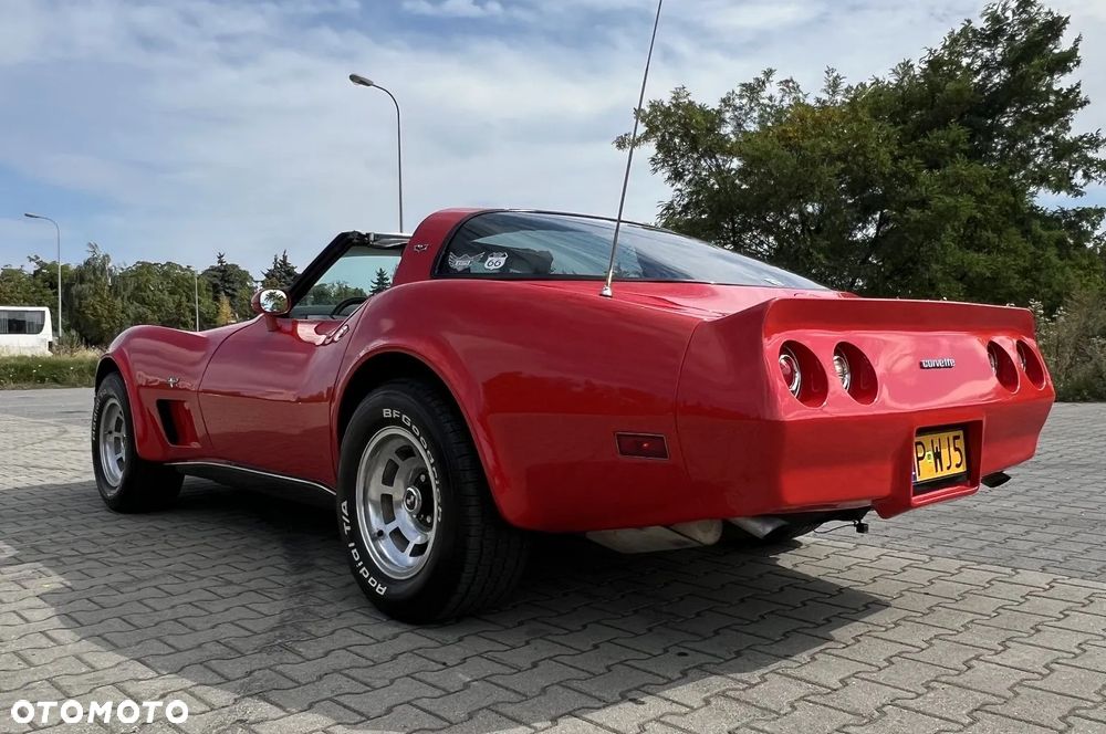 Chevrolet Corvette - 3