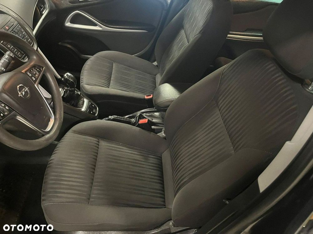 Opel Zafira - 23