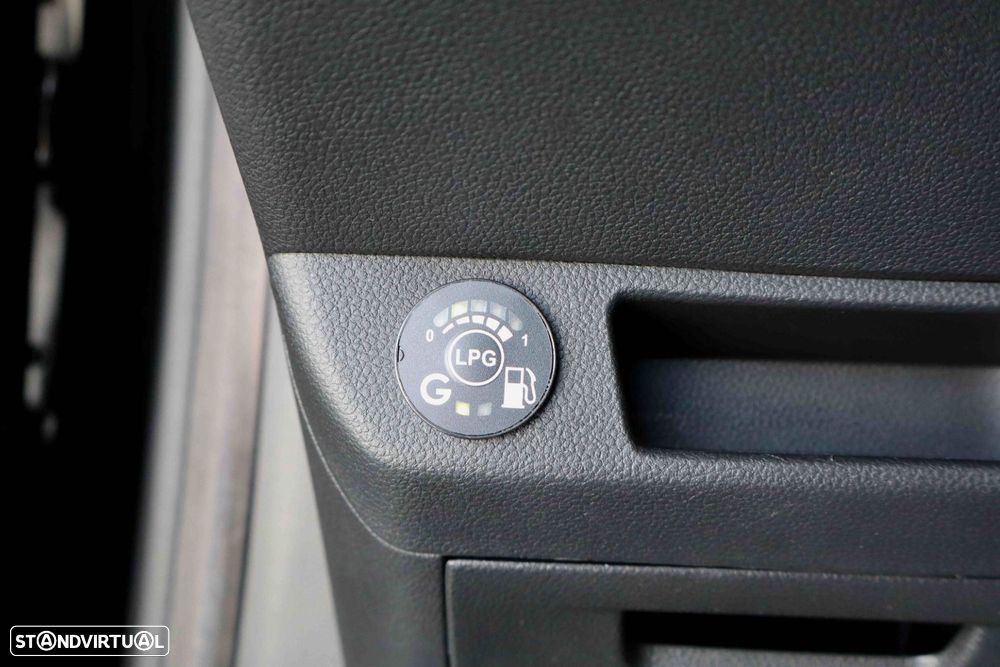 Renault Clio - 35