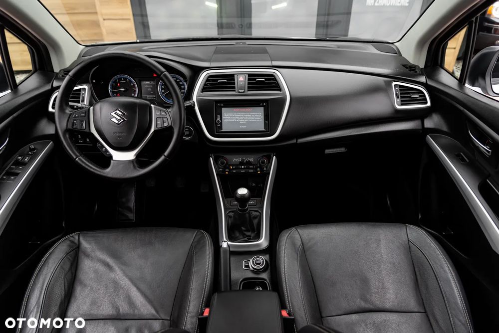 Suzuki SX4 S-Cross 1.6 VVT 4x4 limited+ - 30
