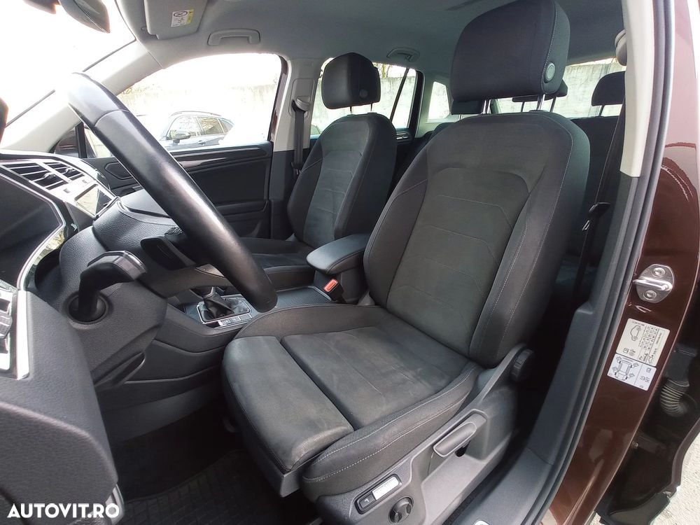 Volkswagen Tiguan 2.0 TDI 4Mot DSG Elegance - 12