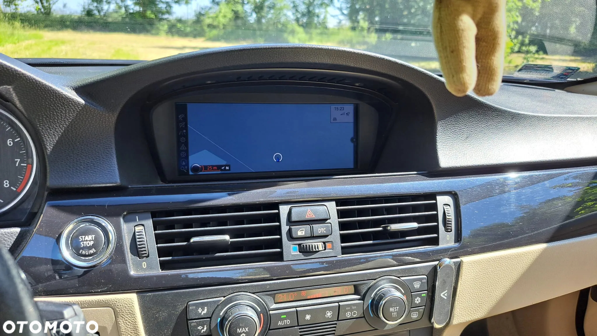 BMW Seria 3 325i Coupe - 15