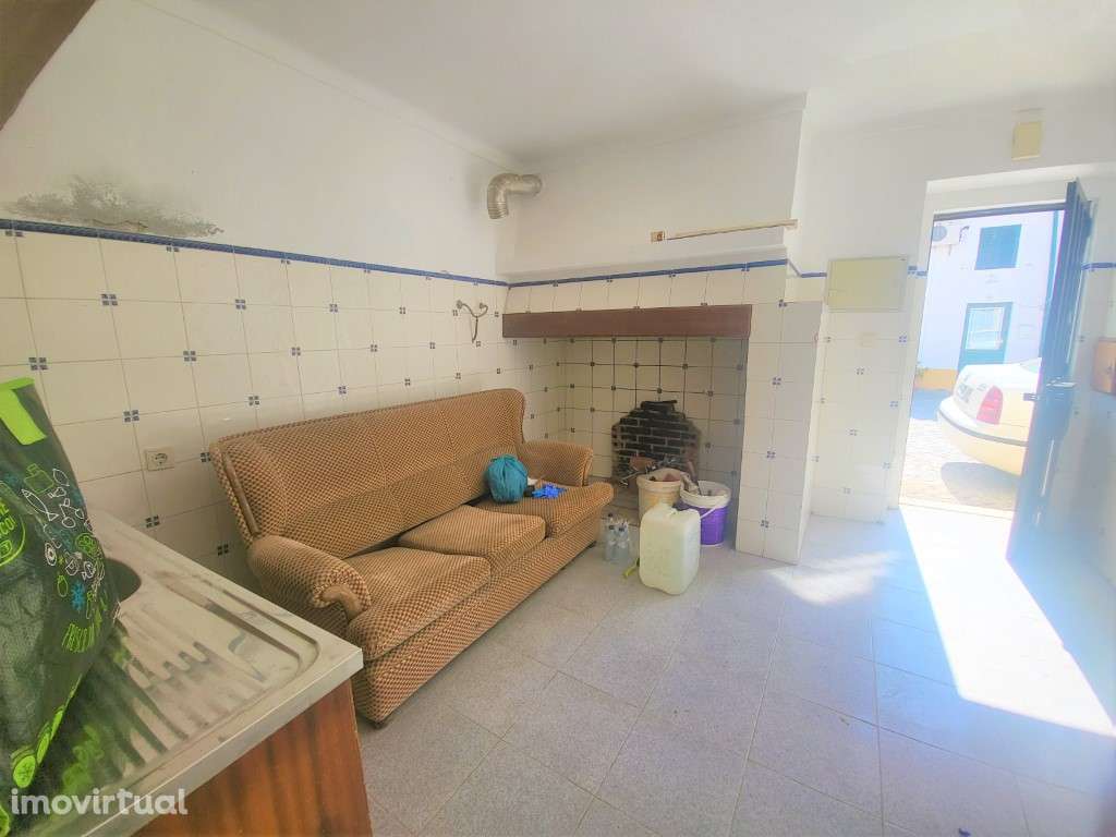 Moradia T1 com Sotão - Grande imagem: 2/9