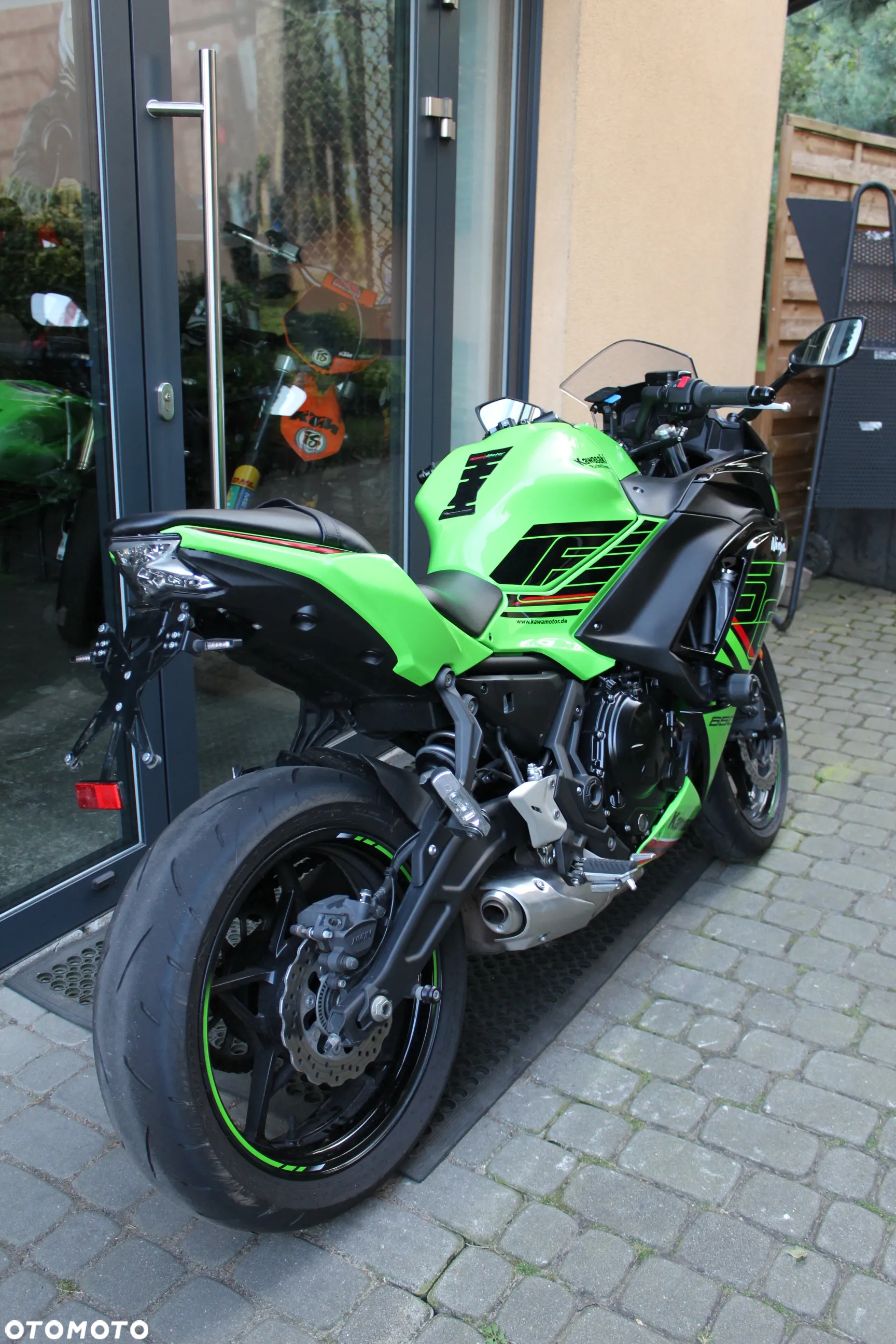 Kawasaki Ninja - 7