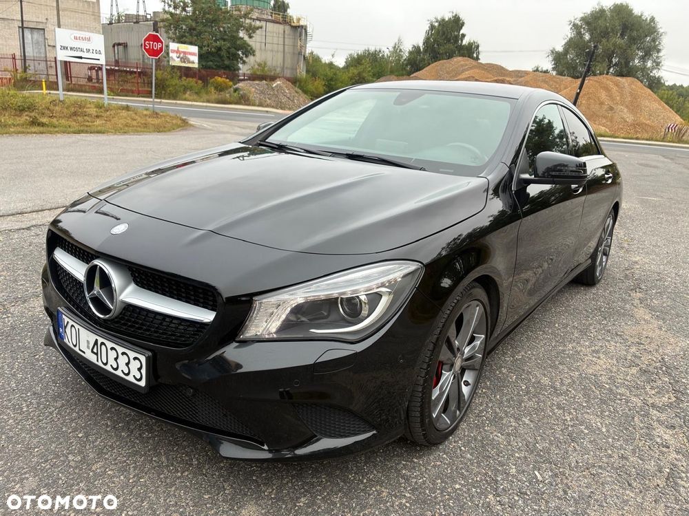 Mercedes-Benz CLA 180 Urban - 3