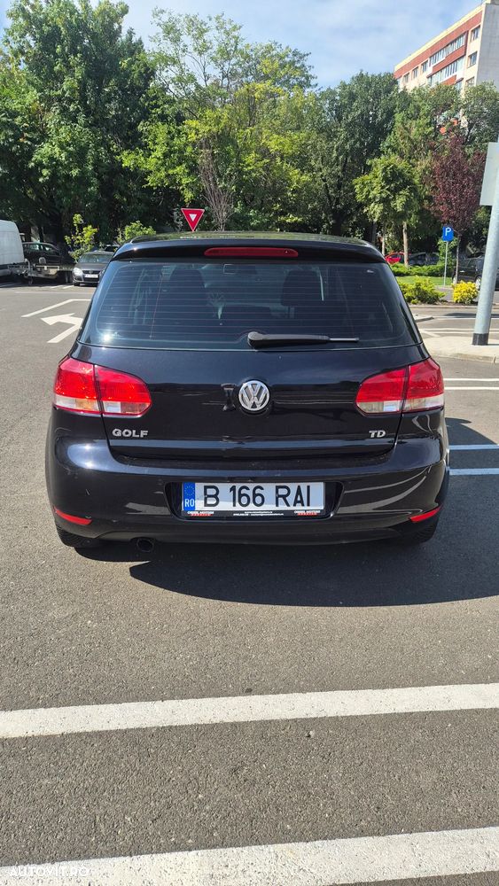 VOLKSWAGEN Golf 2011 — imagine 13