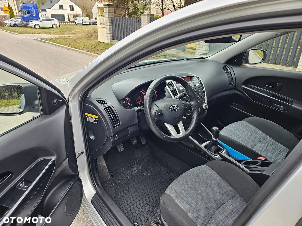 Kia Ceed 1.4 Comfort - 9