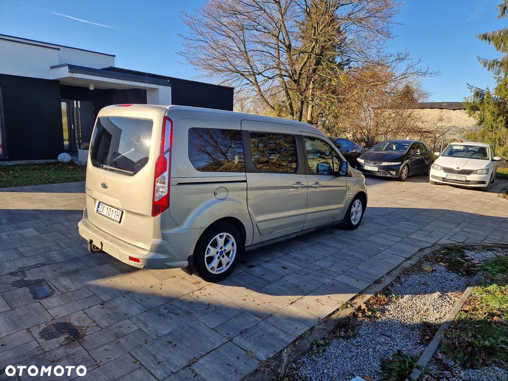 Ford Tourneo Connect Grand - 3