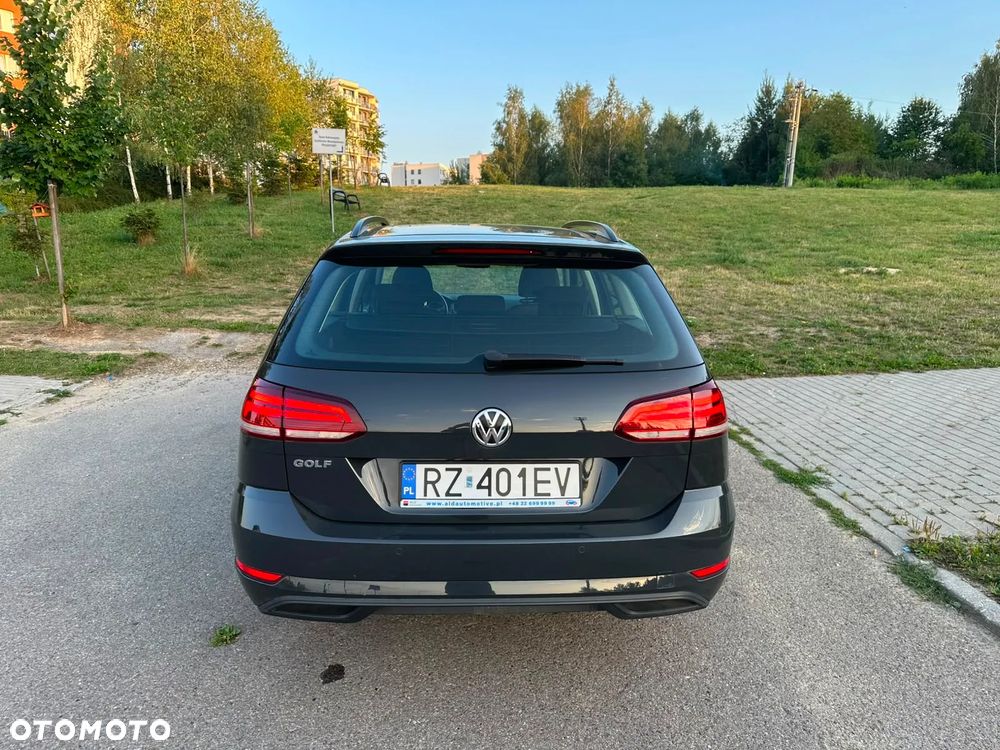 Volkswagen Golf 1.0 TSI Trendline - 9