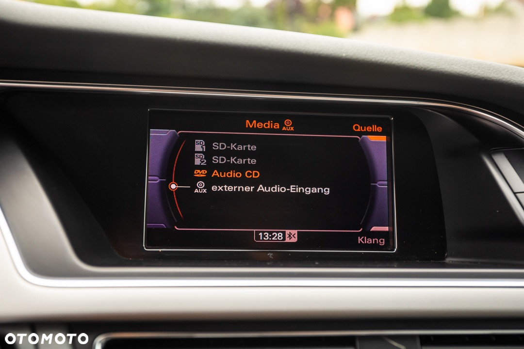 Audi A4 Avant 2.0 TDI DPF Ambiente - 30