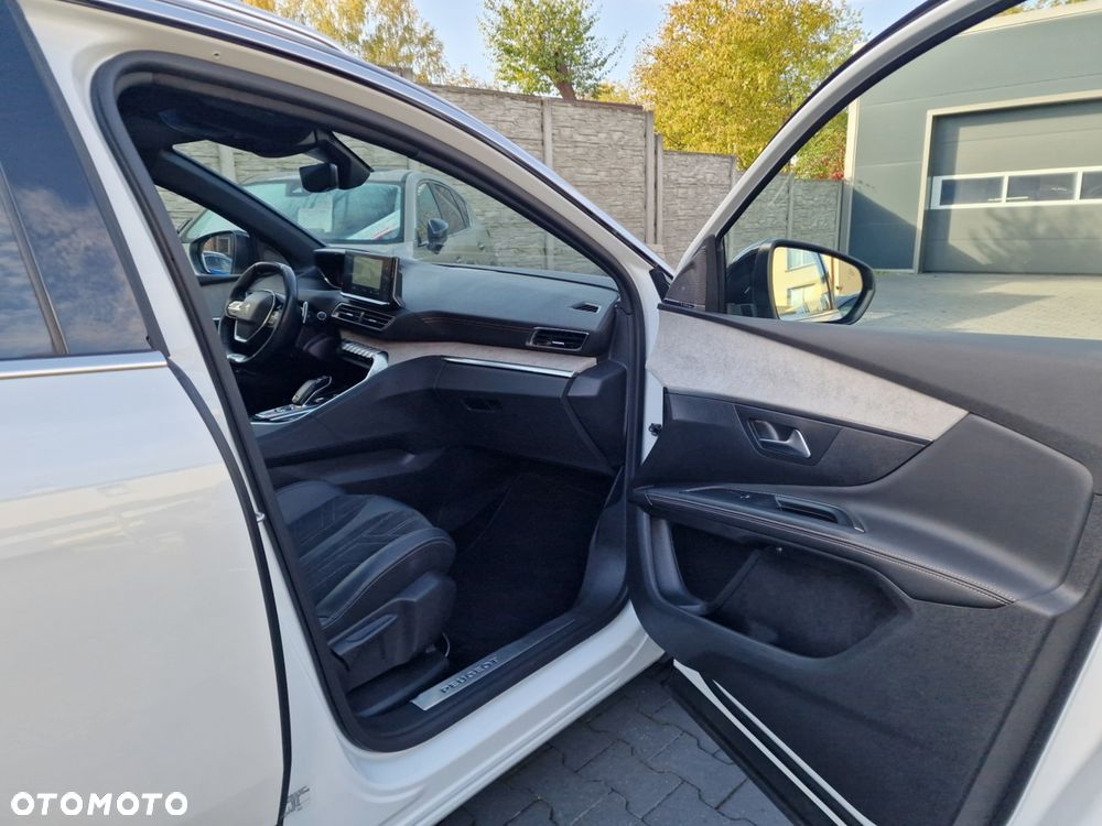 Peugeot 5008 2023
