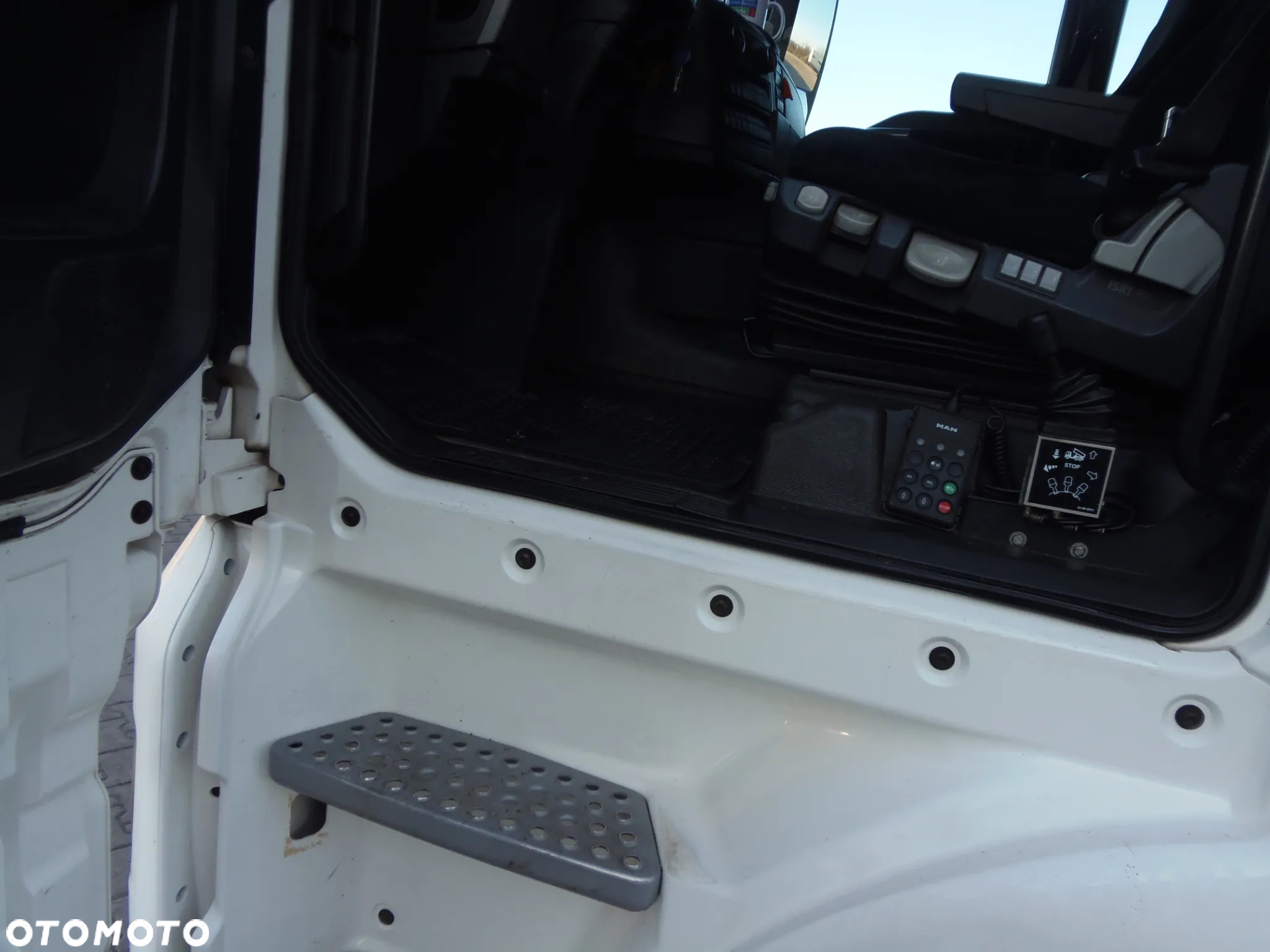 MAN TGX - 16