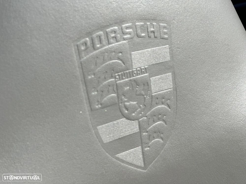 Porsche 911 (996) - 20